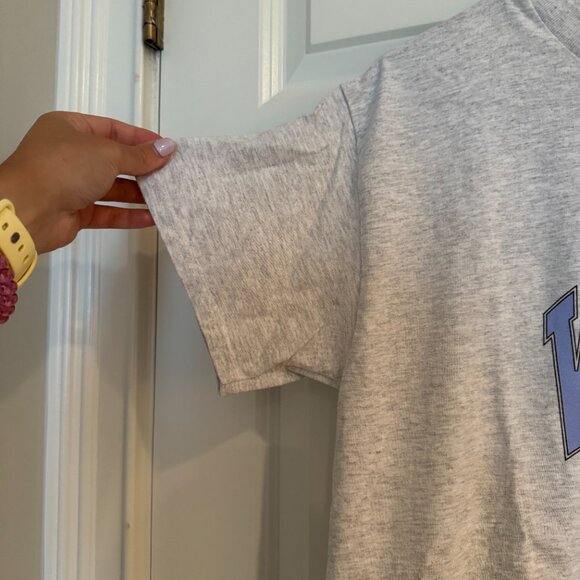 WWJD Tshirt - Picture 3 of 3